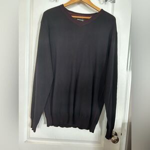 Buckle black Sweater V-neck Men’s Large athletic fit NWT black burgundy preppy